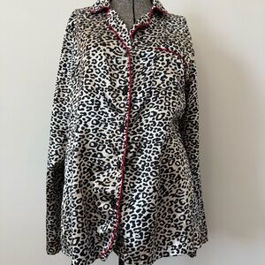Leopard Print Pajama Top with Red Trim Kim Rogers Large